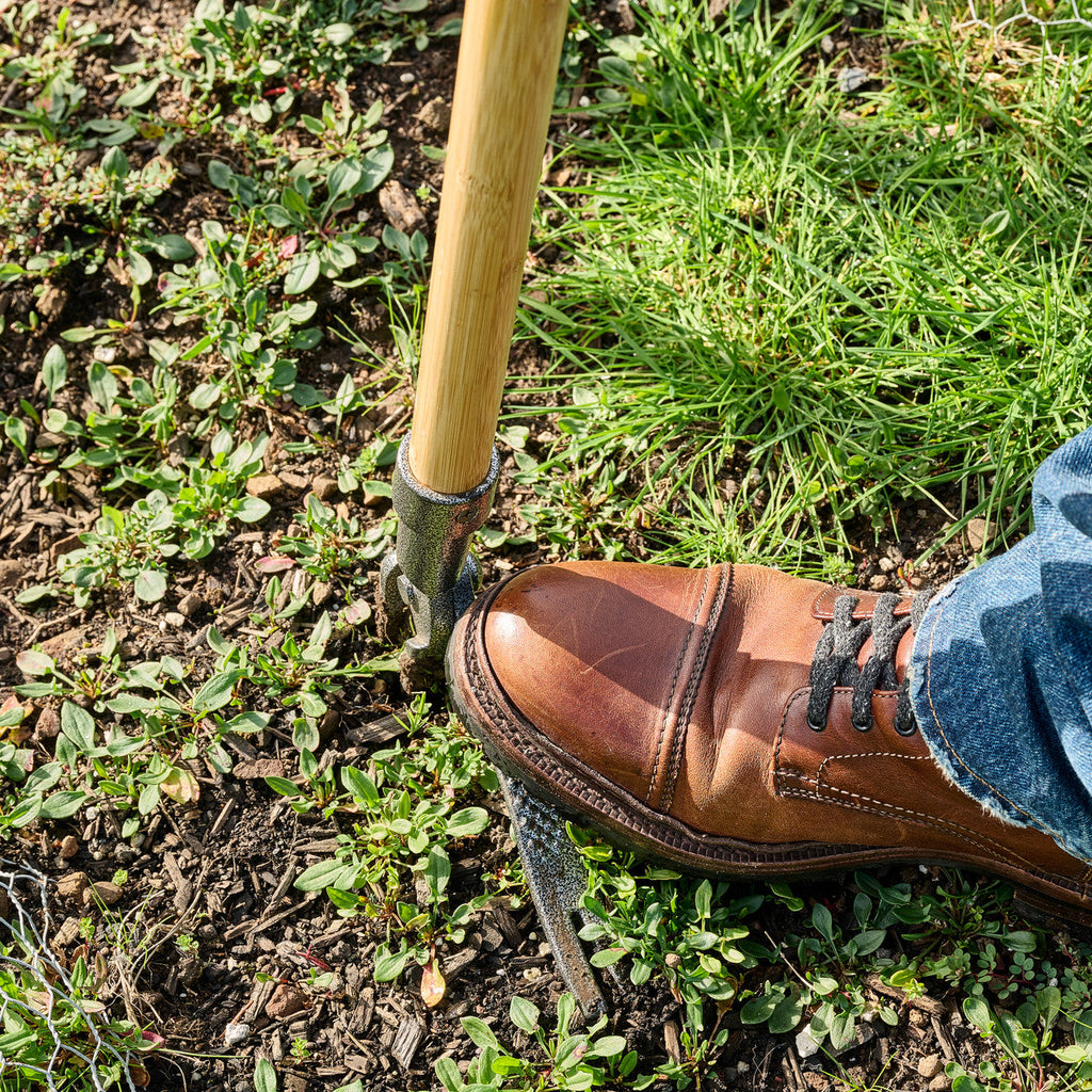 GreenHaus Gardening Professional Garden Weeding Tool for Tough Soil