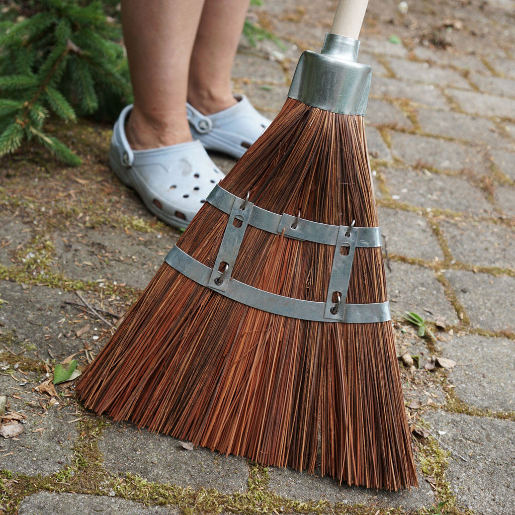 Greenhaus Gardening Outdoor Yard Broom Set