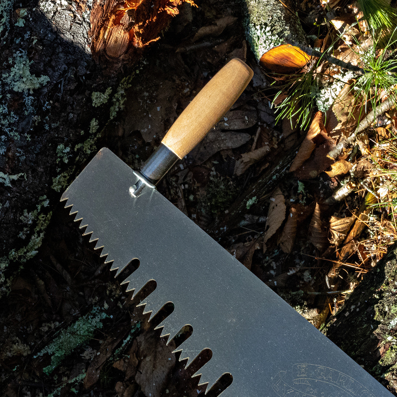 Greenhaus Gardening Manual Log Saw with Great American Tooth Pattern