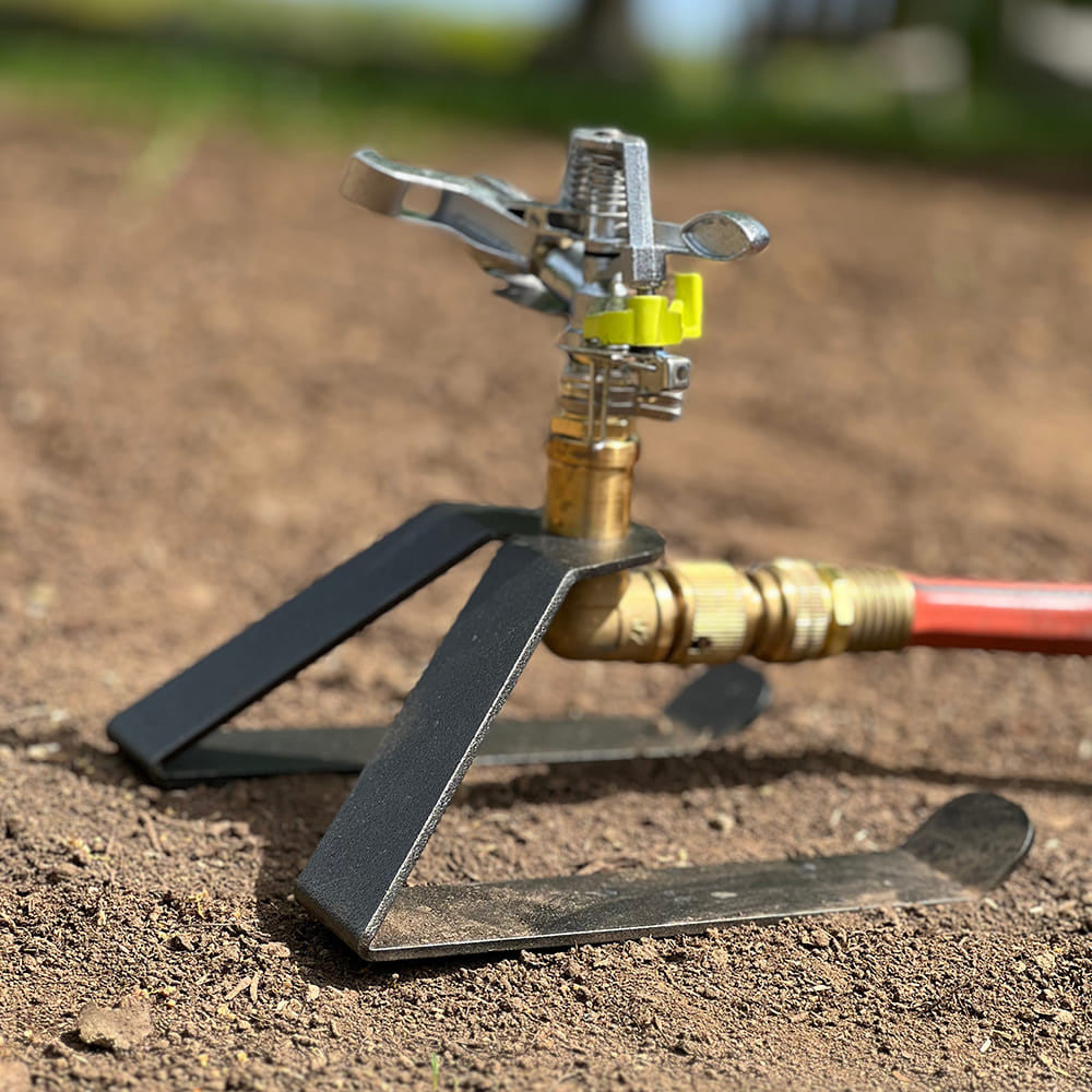 Greenhaus Gardening Lawn Sprinkler – Adjustable 360° Water Distribution