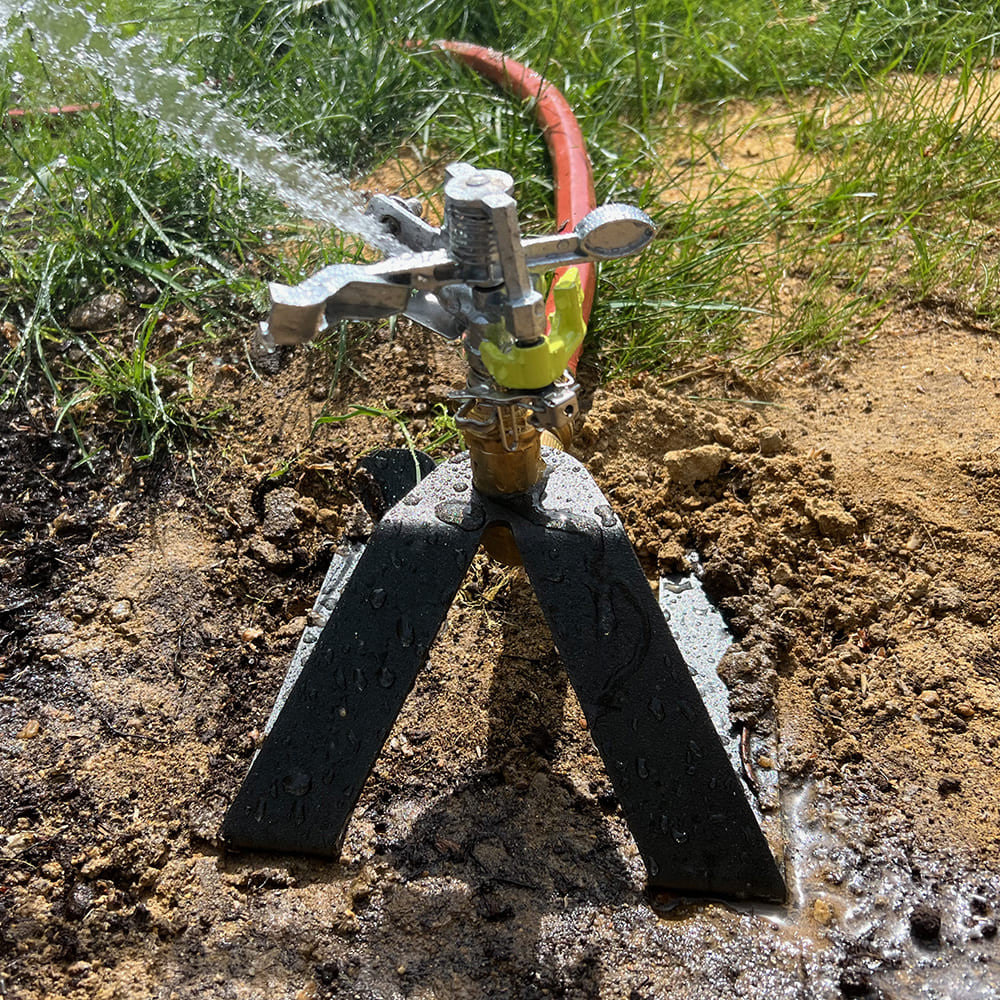 Greenhaus Gardening Lawn Sprinkler – Adjustable 360° Water Distribution