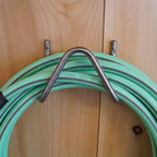 Greenhaus Gardening Durable Wall-Mounted Hose Organizer