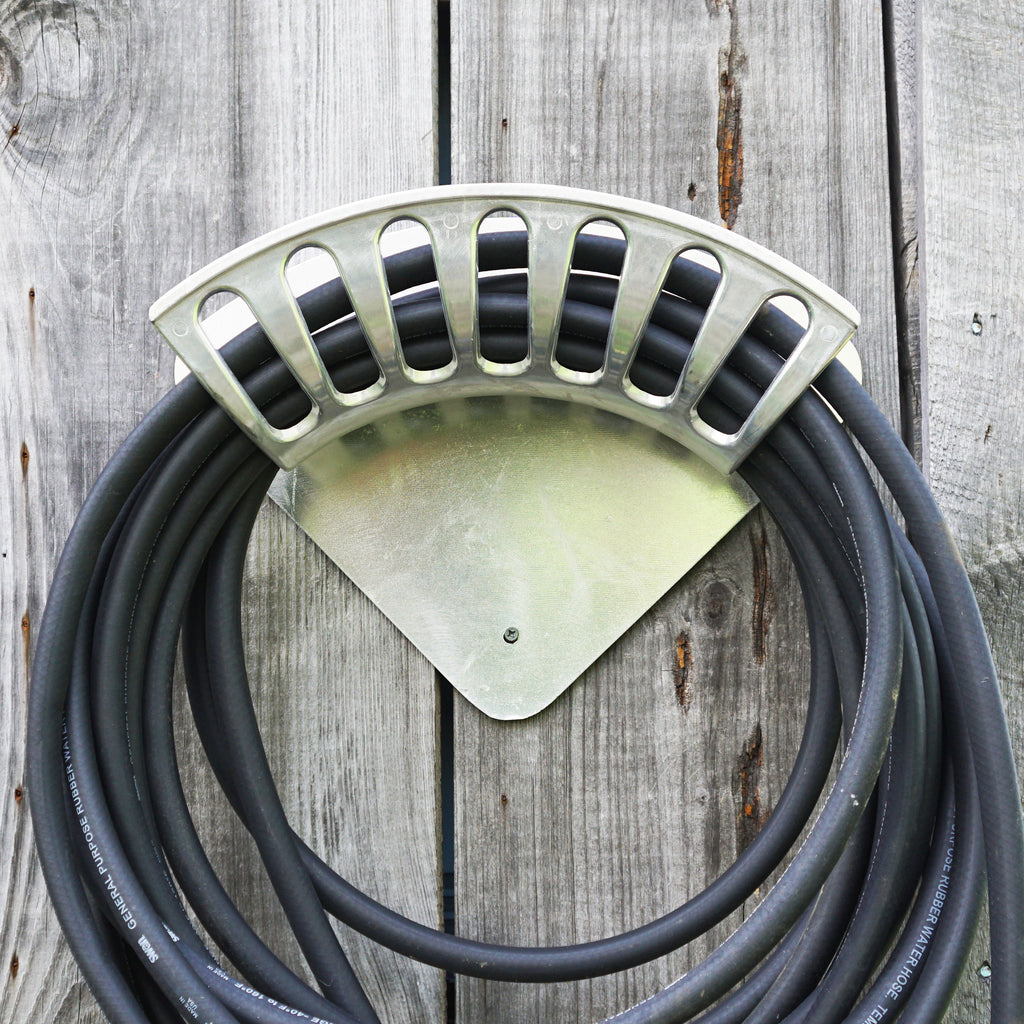 Greenhaus Gardening Hose Rack – Strong Wall Mount for Tidy Hose Storage