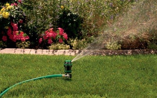 Greenhaus Gardening Metal Spike Rotating Sprinkler for Lawn & Garden Watering