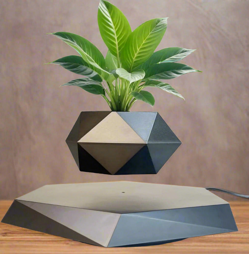 Greenhaus Gardening Floating Magnetic Planter with 360° Rotation