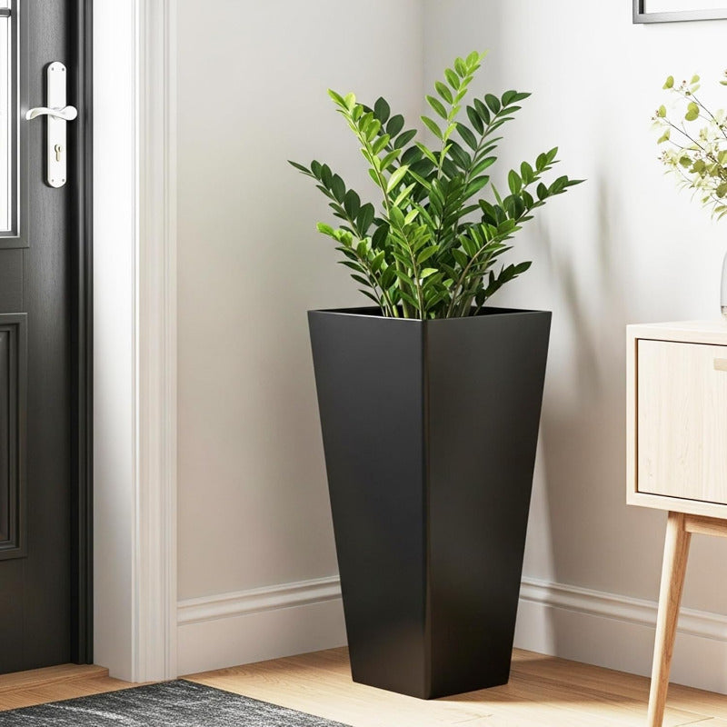Greenhaus Gardening Large Plastic Outdoor Planters Set of 2