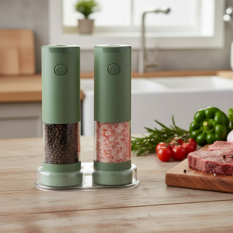 Greenhaus Gardening One-Touch Salt and Pepper Grinder Set