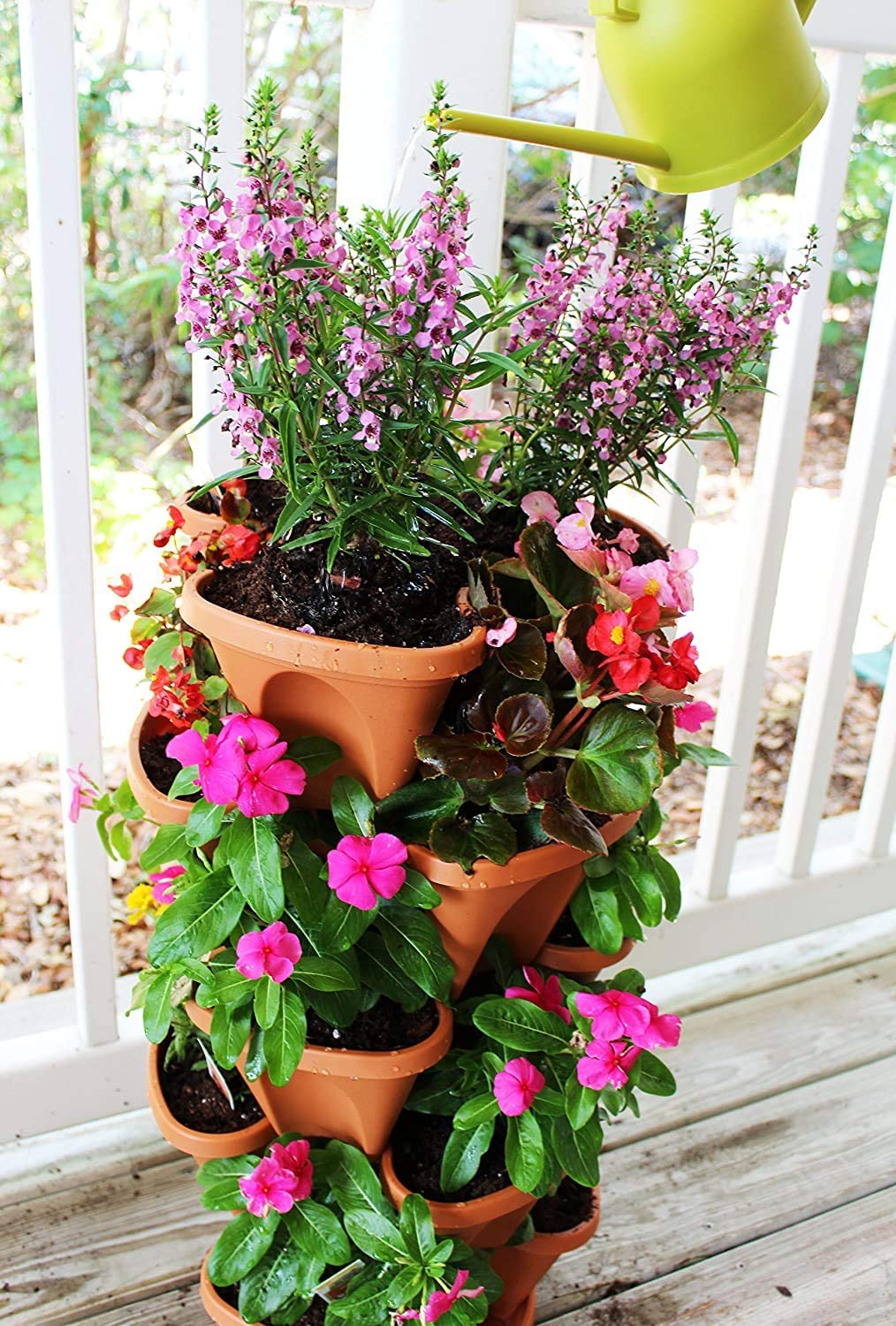 Greenhaus Gardening Vertical Planter for Strawberries, Herbs and Flowers