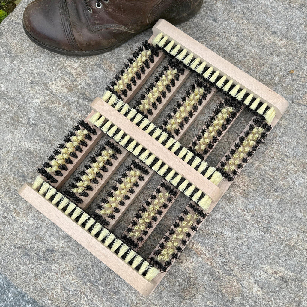 Greenhaus Gardening Heavy Duty Boot Brush Cleaner for Garden and Work Shoes