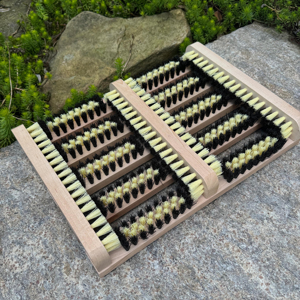 Greenhaus Gardening Heavy Duty Boot Brush Cleaner for Garden and Work Shoes
