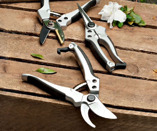 Greenhaus Gardening Multi-Tool Pruning Set for Daily Garden Maintenance