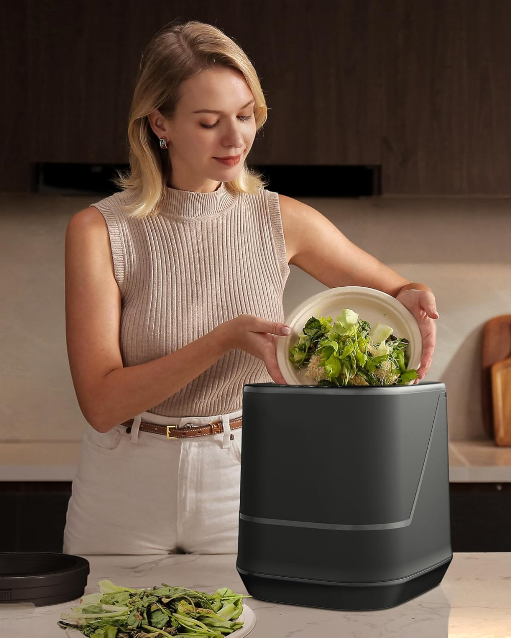 Greenhaus Gardening 4L Countertop Food Waste Composter