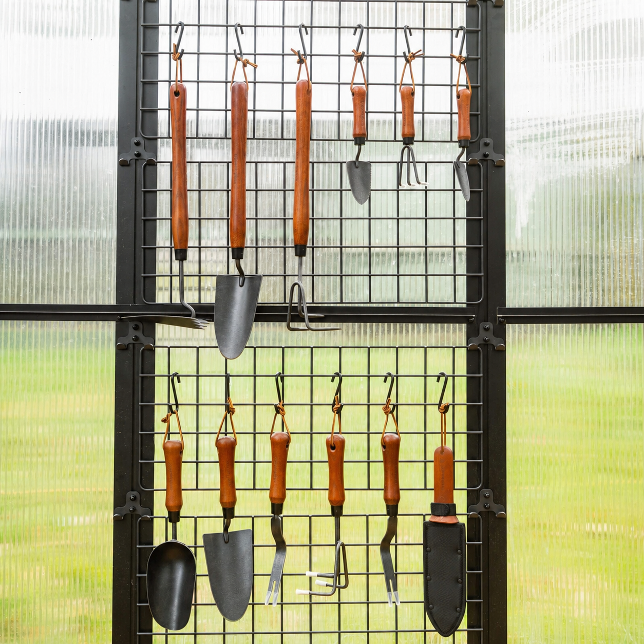 Greenhaus Gardening 4-Piece Gardening Tool Kit for Raised Beds & Flower Gardens