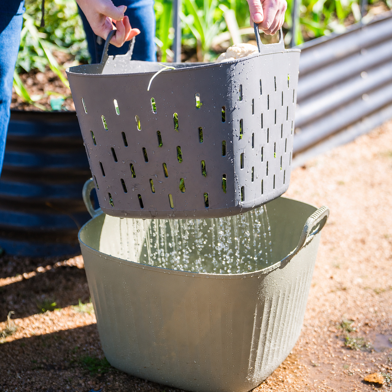 GreenHaus Gardening FlexTub Storage and Harvest Basket Gardening Set