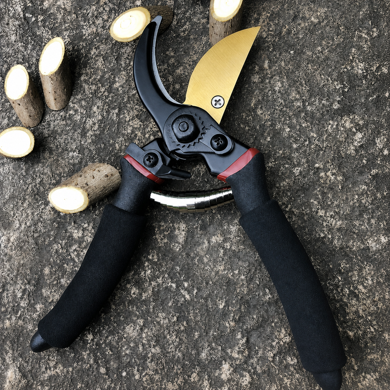 GreenHaus Gardening Titanium Garden Pruners with Comfort Rotating Handle