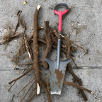 Greenhaus Gardening Multi-Use Serrated Spade for Outdoor Projects