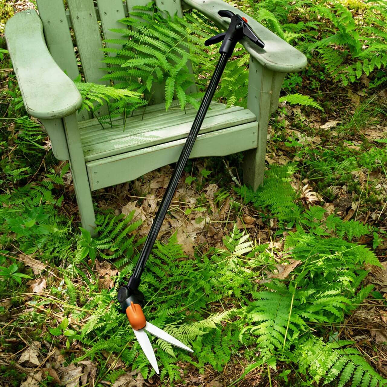 Greenhaus Gardening Adjustable Hedge Shears for Ground and Overhead Trimming