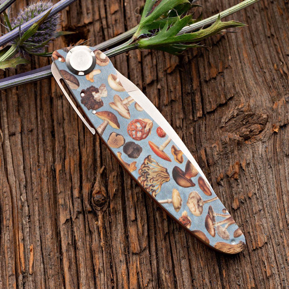 Greenhaus Gardening Mushroom Folding Knife for Everyday Carry and Outdoor Use