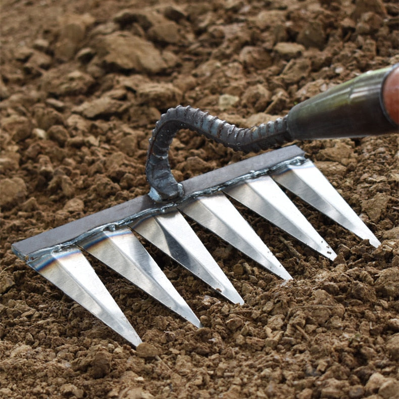 Greenhaus Gardening Iron Garden Rake for Stubborn Weed Clearing