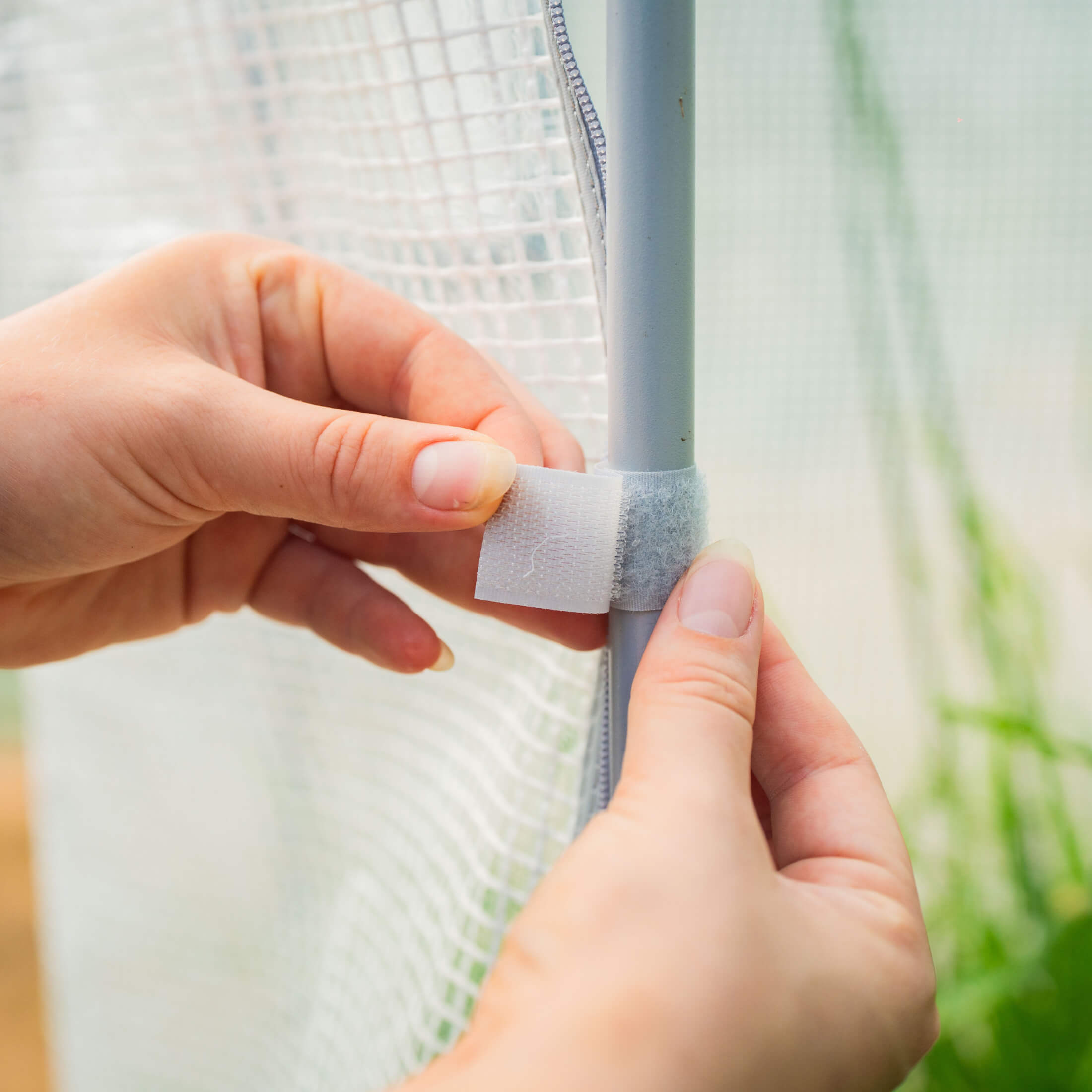 Greenhaus Gardening Frost Greenhouse Cover System for Classic Raised Beds