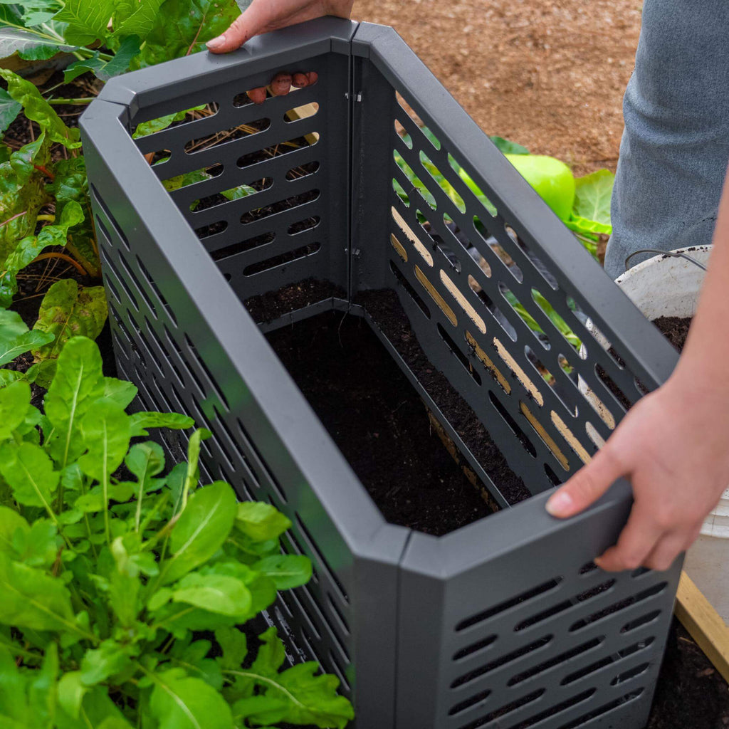 Greenhaus Gardening In-Bed Compost Basket for Vegetable Gardens