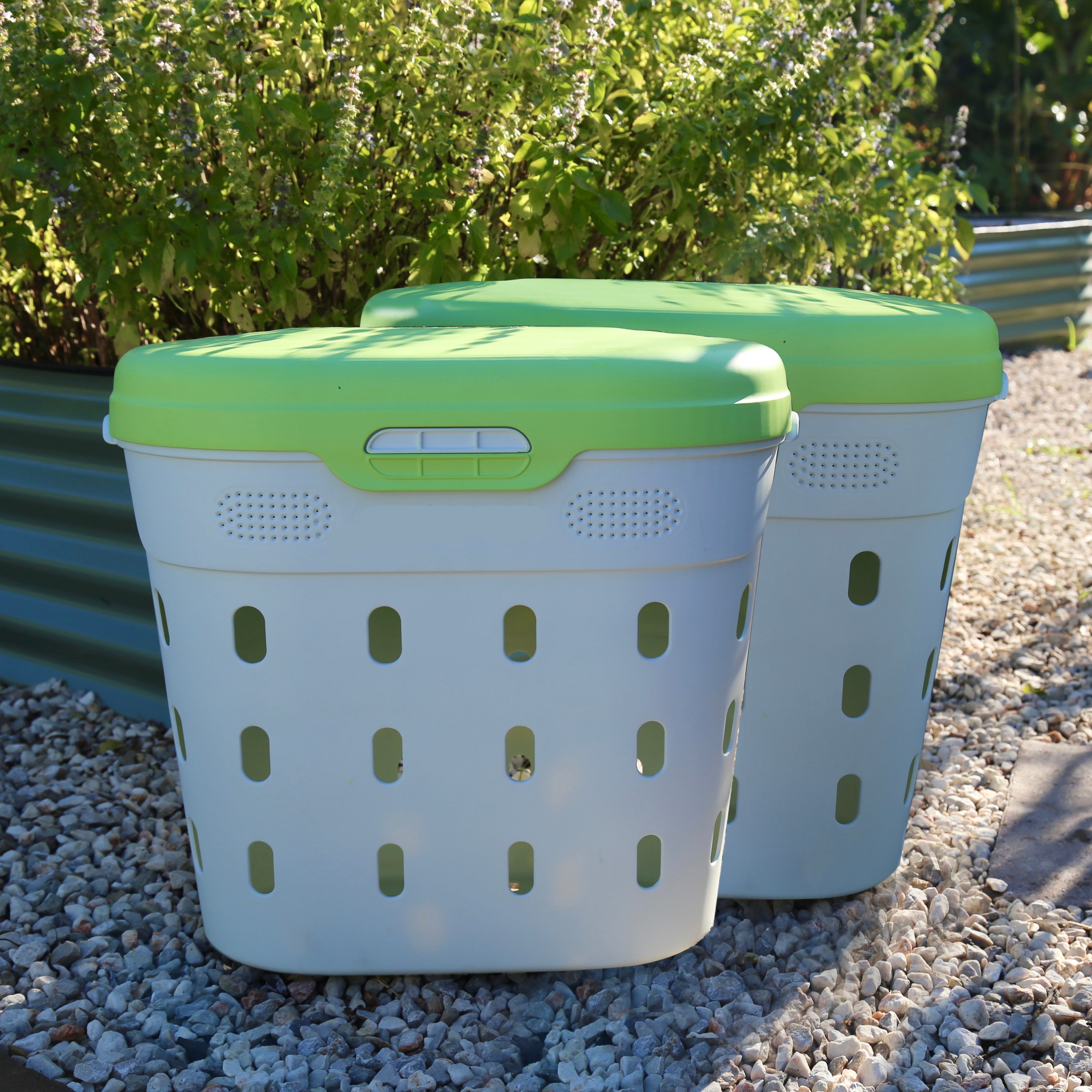 Greenhaus Gardening In-Ground Worm Compost Bin for Garden Beds
